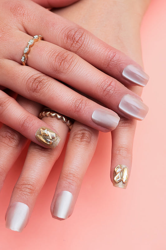 Nude Halo